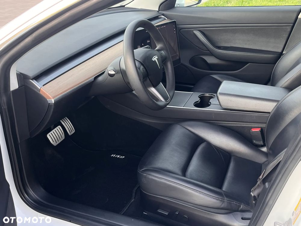 Tesla Model 3 Langstreckenbatterie Allradantrieb Dual Motor Performance - 9