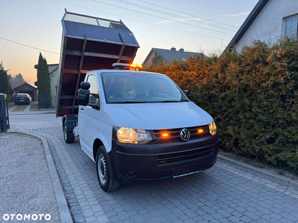 Volkswagen Transporter - 1
