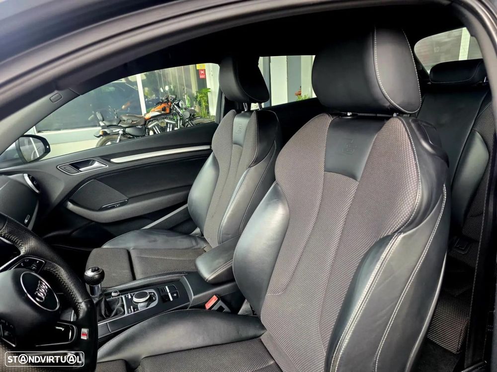 Audi A3 1.6 TDI S-line - 11