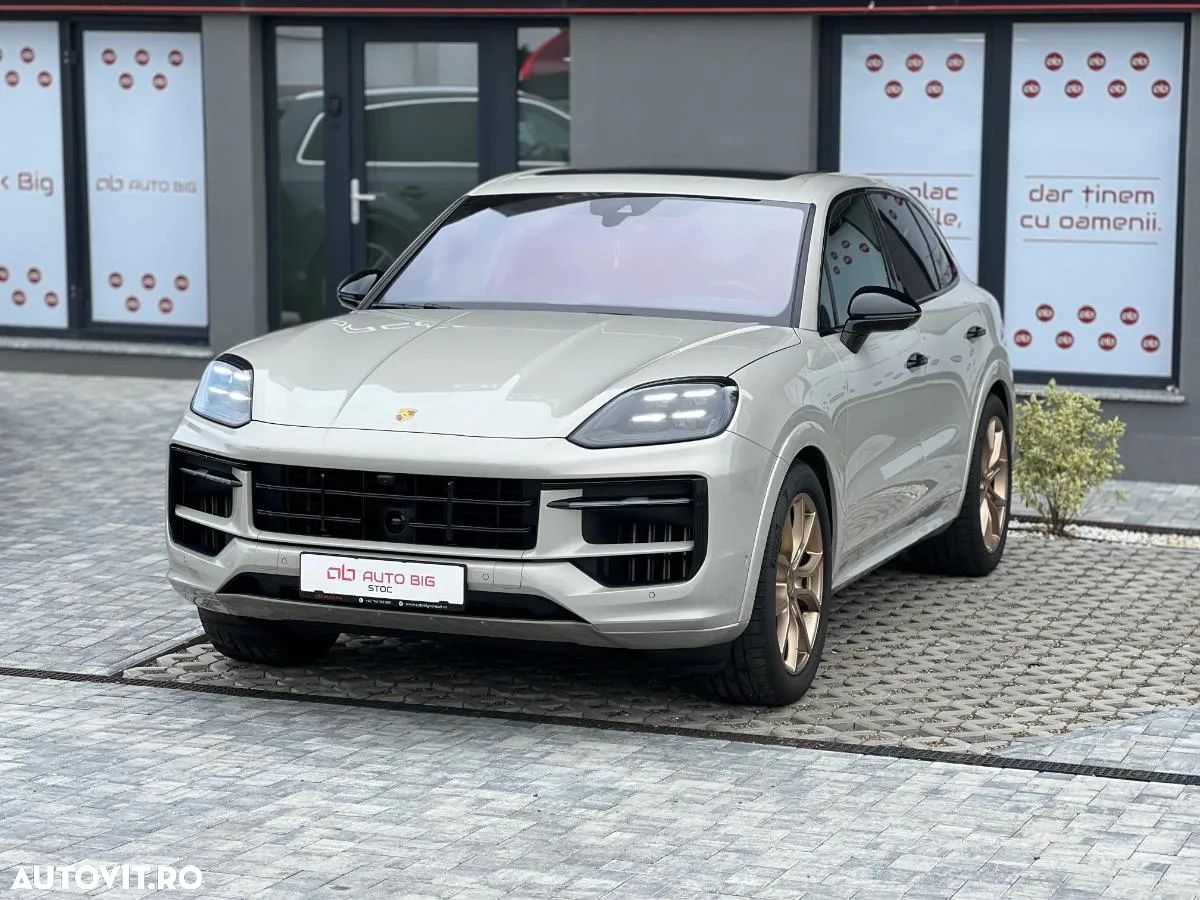 Porsche Cayenne S - 1