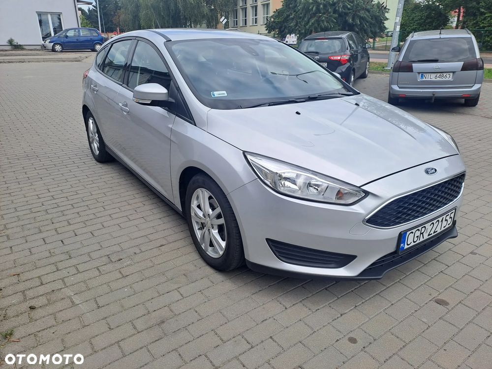 Ford Focus 1.6 SYNC Edition - 4