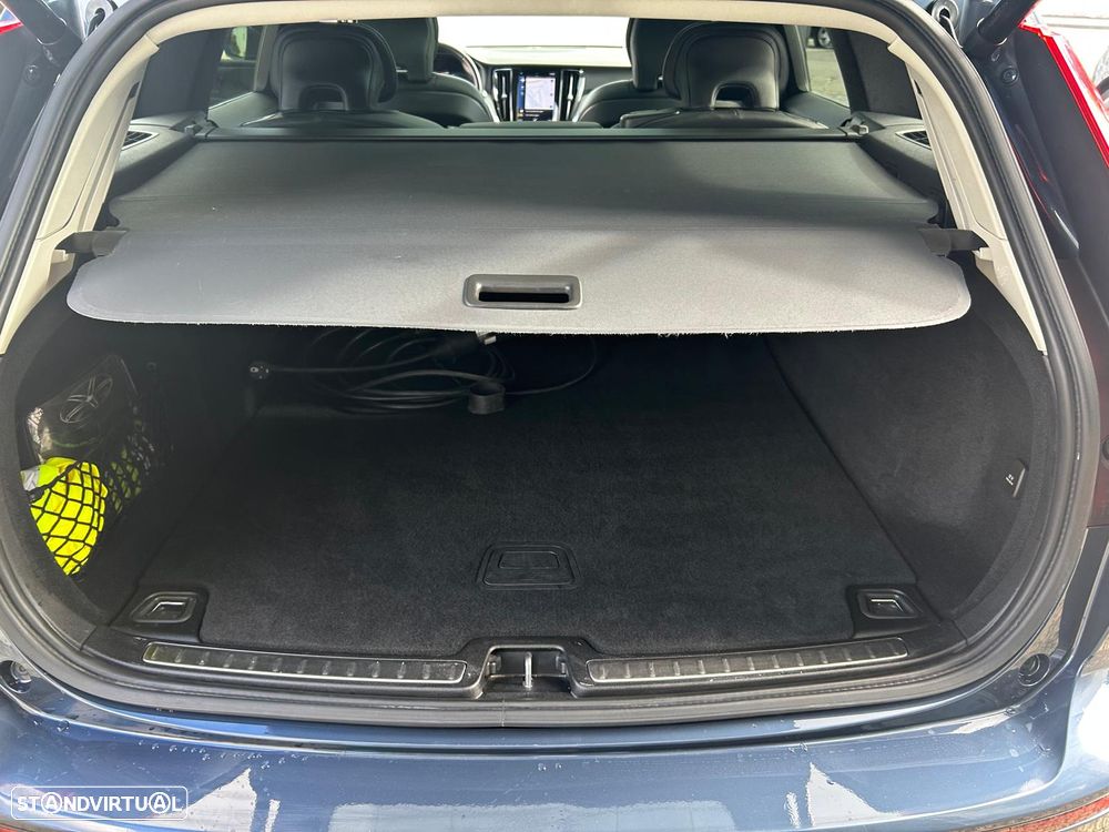 Volvo V60 2.0 T6 AWD TE Inscription Expression - 33