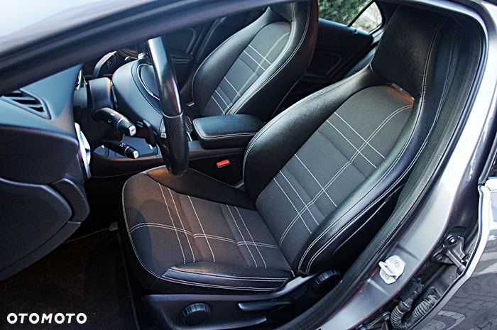 Mercedes-Benz Klasa A 180 (BlueEFFICIENCY) 7G-DCT Style - 16