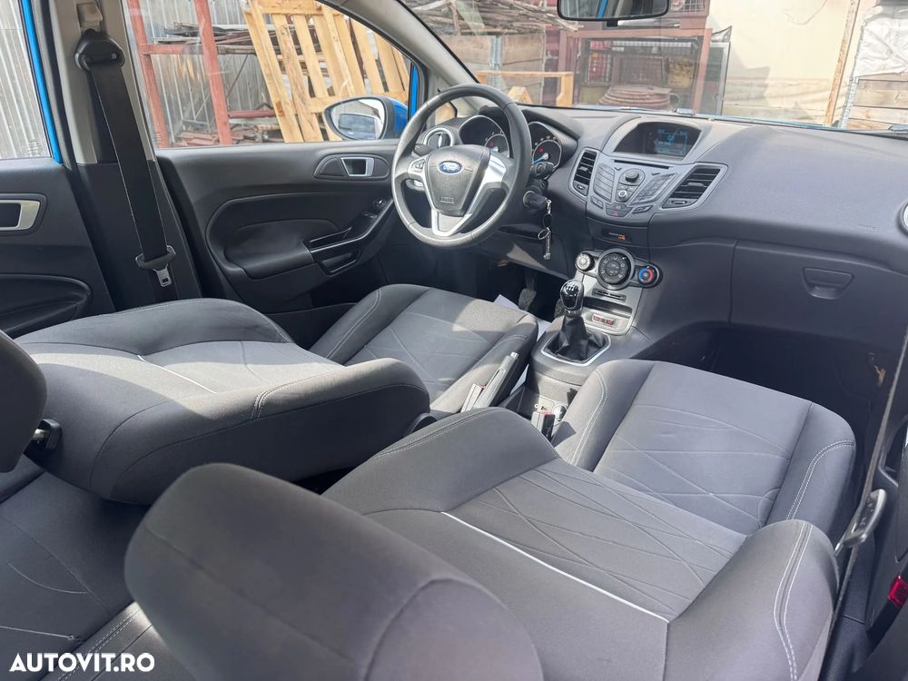 Ford Fiesta - 6