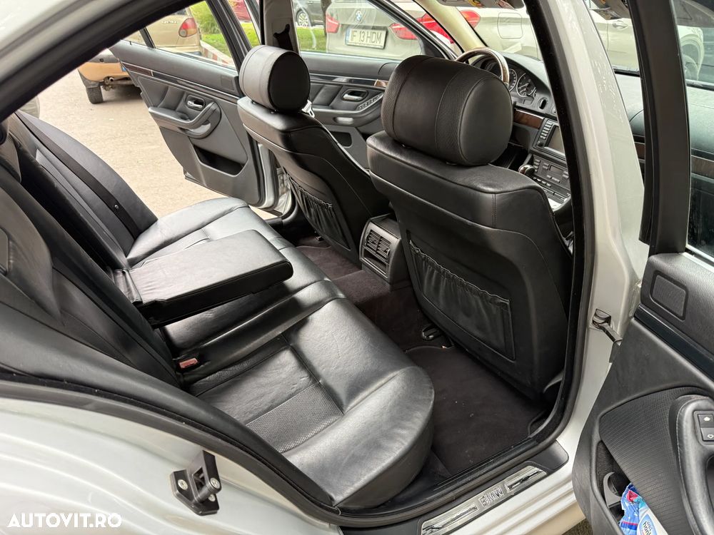 BMW Seria 5 525d Aut. Edition Fleet - 20
