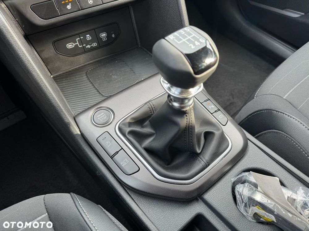 Kia Sportage 1.6 T-GDI L 2WD - 15