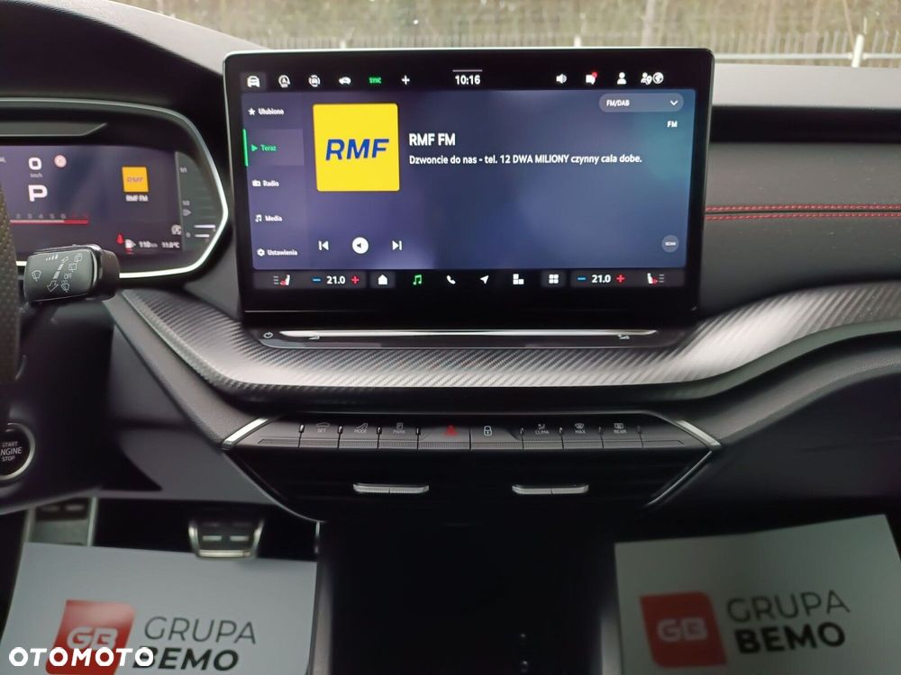 Skoda Octavia 2.0 TSI RS DSG - 18