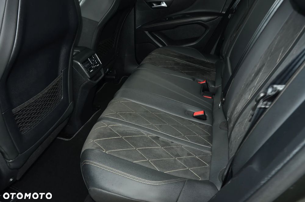 Peugeot 3008 1.2 PureTech GT S&S EAT8 - 21