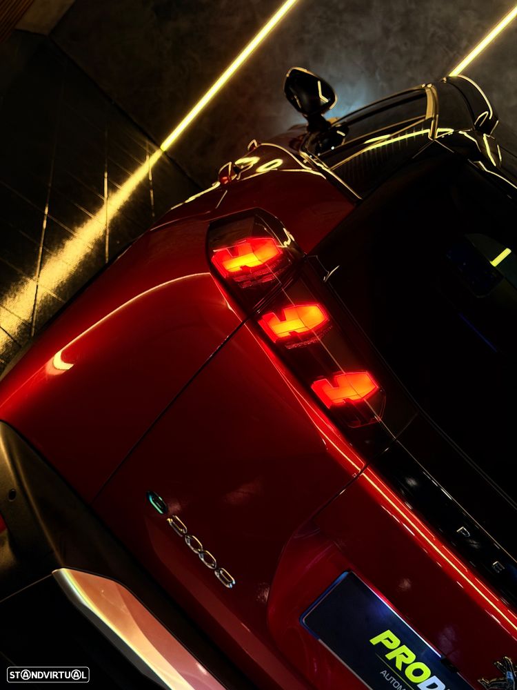Peugeot e-2008 50 kWh GT Pack - 16