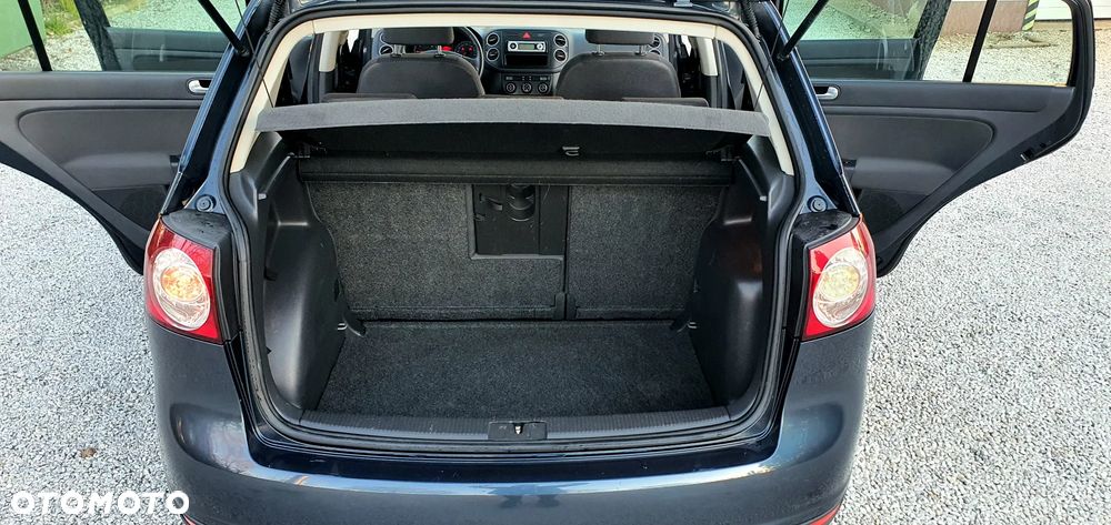 Volkswagen Golf Plus 1.9 TDI DPF Comfortline - 25