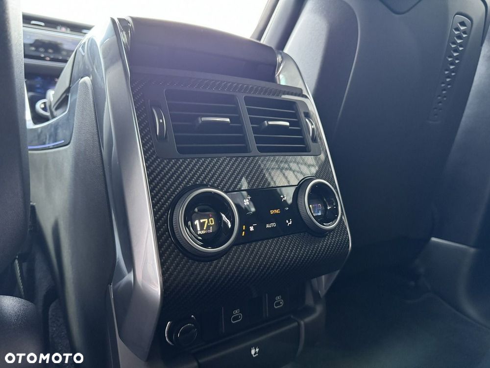 Land Rover Range Rover Sport - 39