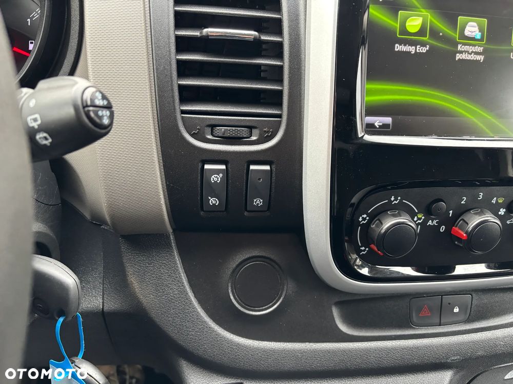 Renault Trafic - 19