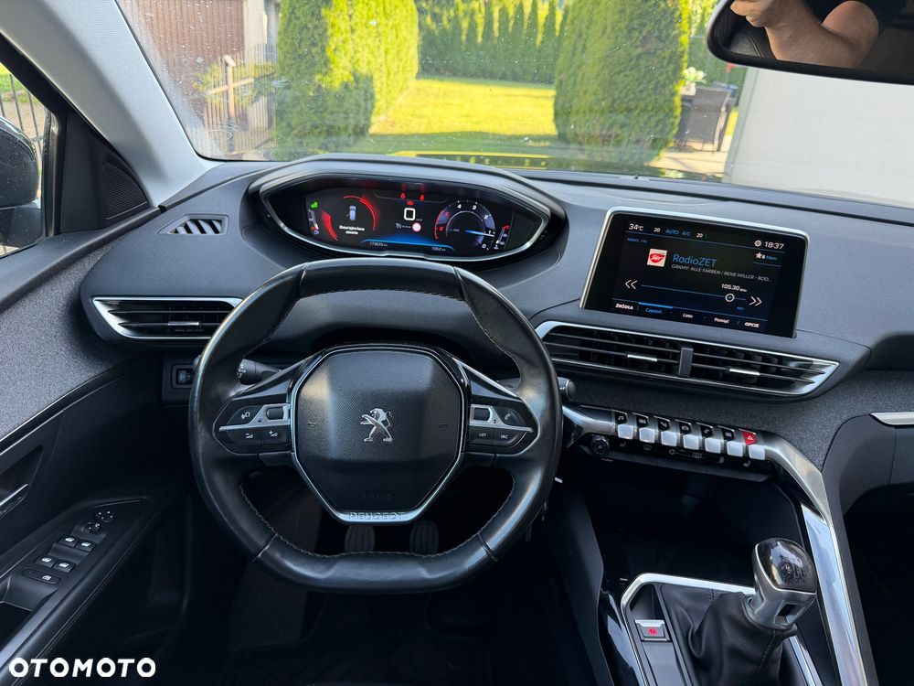 Peugeot 3008 1.6 BlueHDi Allure S&S - 9