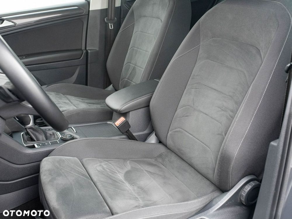 Volkswagen Tiguan 2.0 TSI 4Mot Elegance DSG - 12