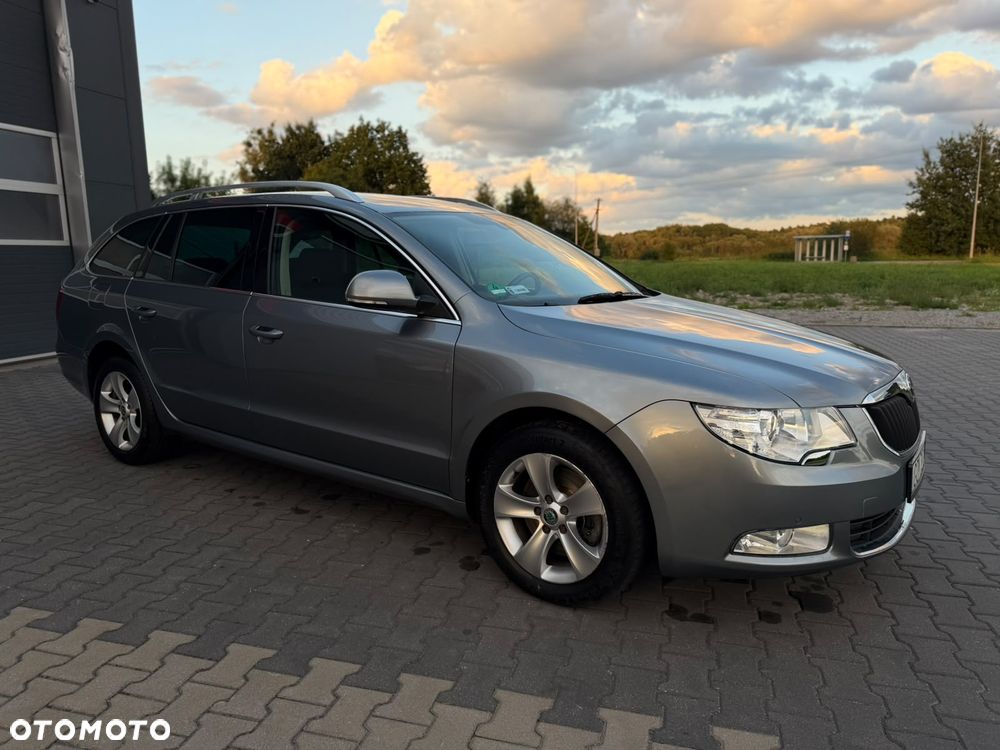 Skoda Superb 2.0 TDI Platinum DSG - 7