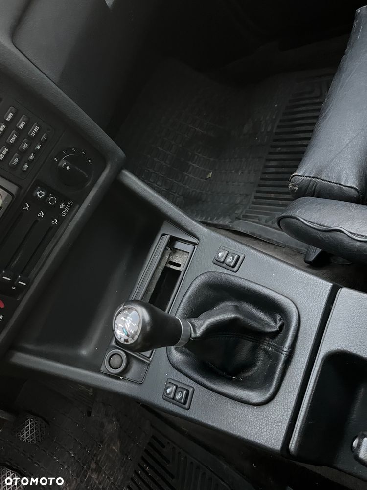 BMW Seria 3 - 12