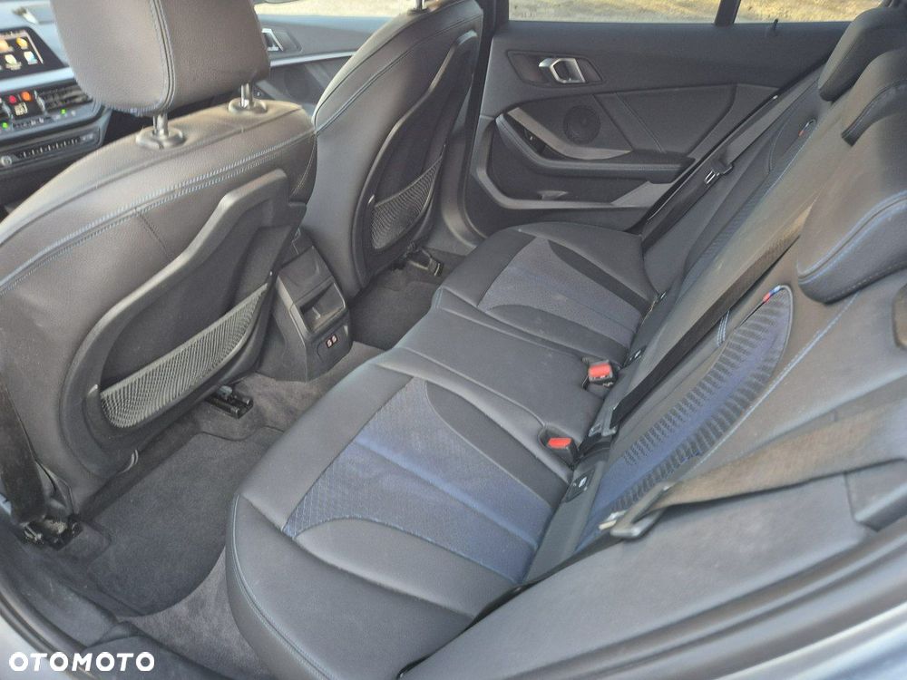 BMW Seria 1 118i Edition M Sport Shadow - 17