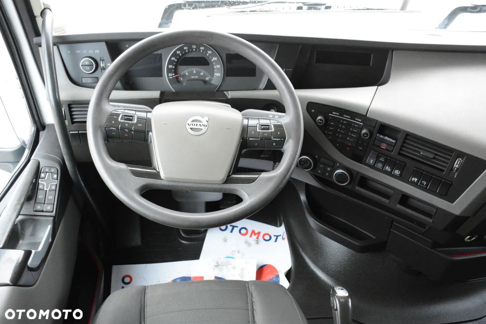 Volvo FH 500 / Hydraulika / 2015 r. / Webasto / Bardzo dobry stan - 12