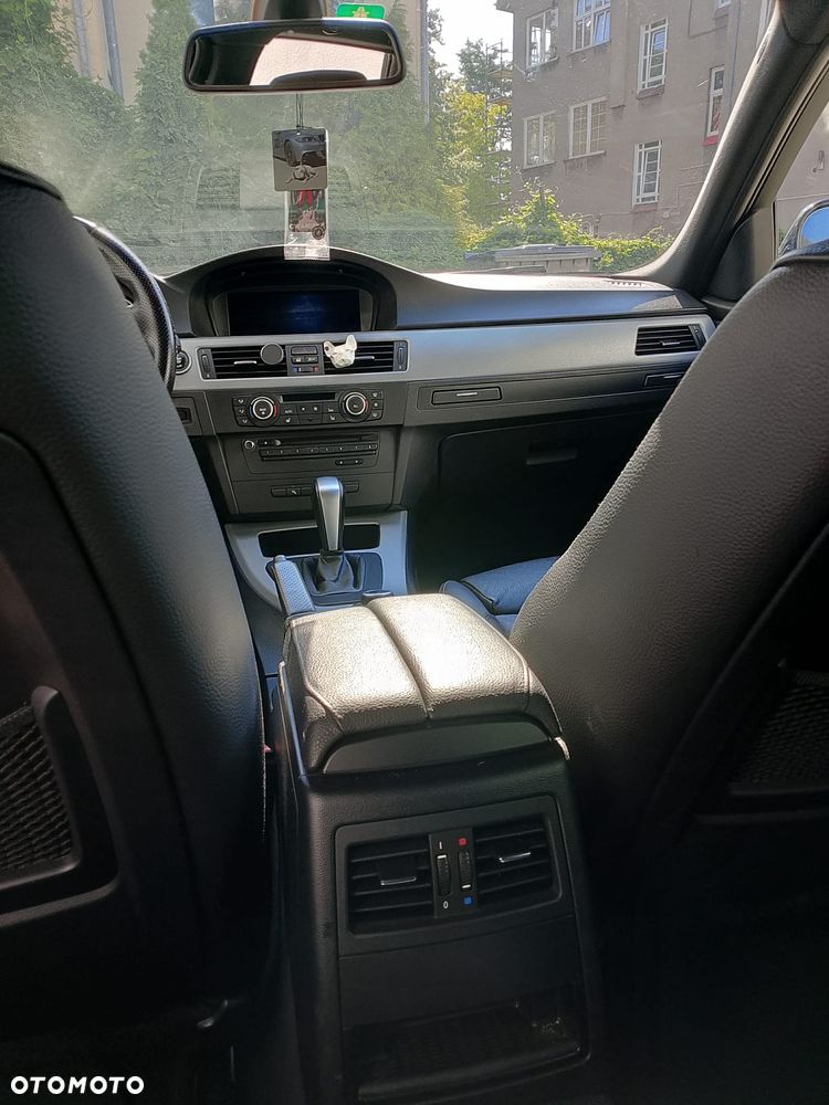 BMW Seria 3 325i xDrive - 19