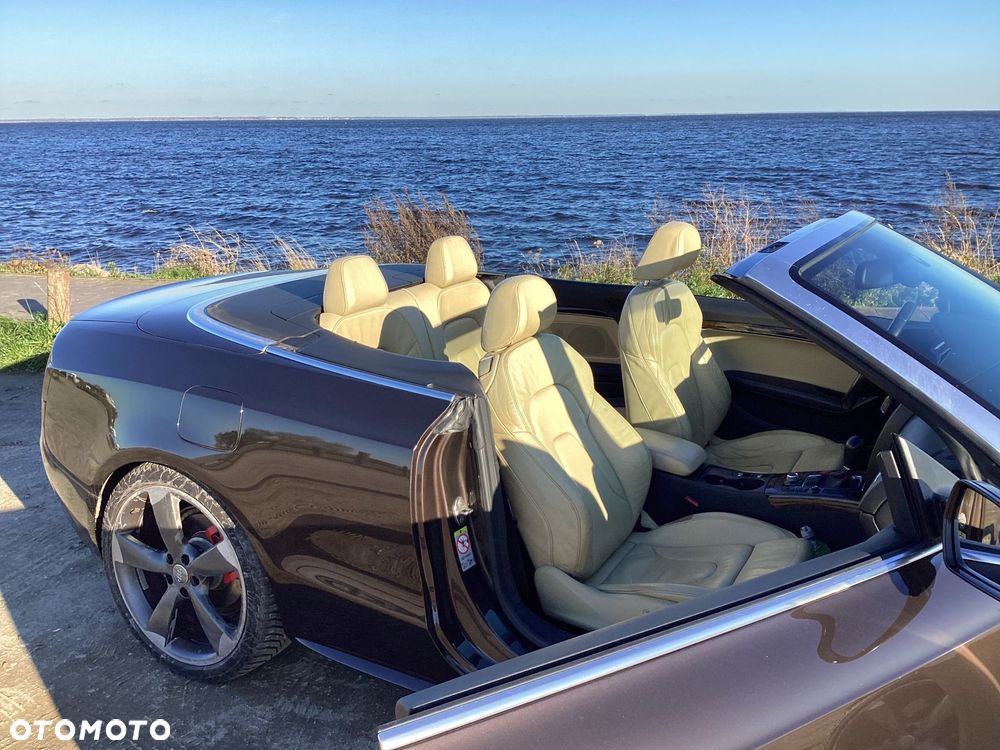 Audi A5 Cabrio - 23