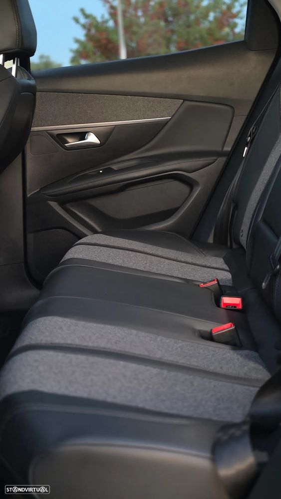 Peugeot 3008 BlueHDi 120 Stop & Start Allure - 31