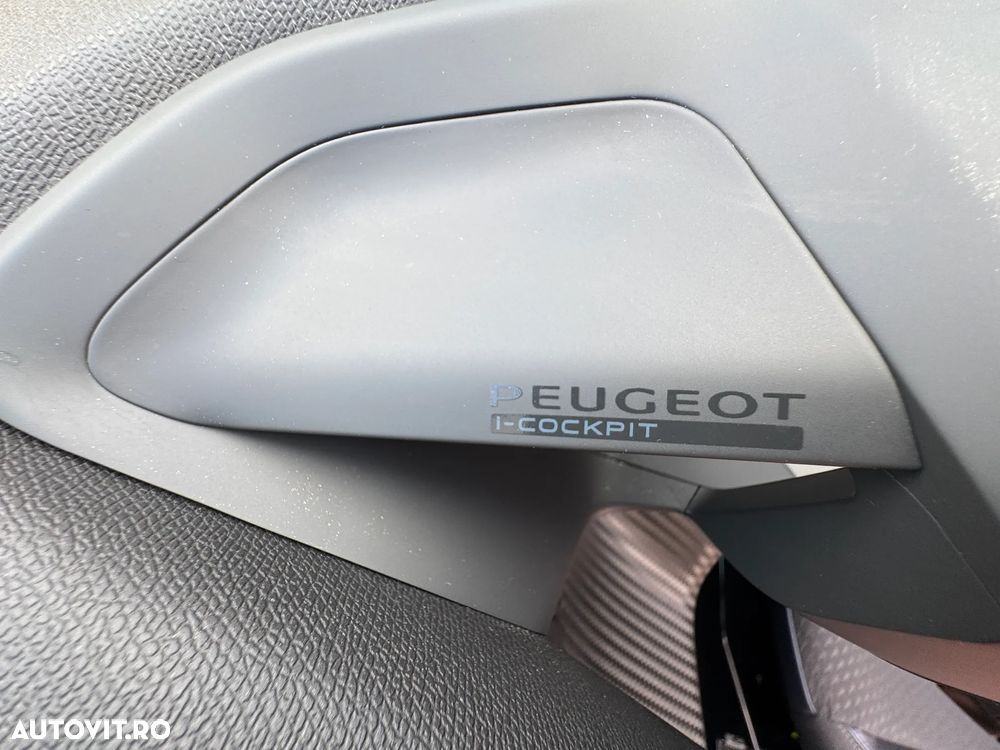 Peugeot 2008 1.2L PureTech 130 S&S EAT8 GT - 25