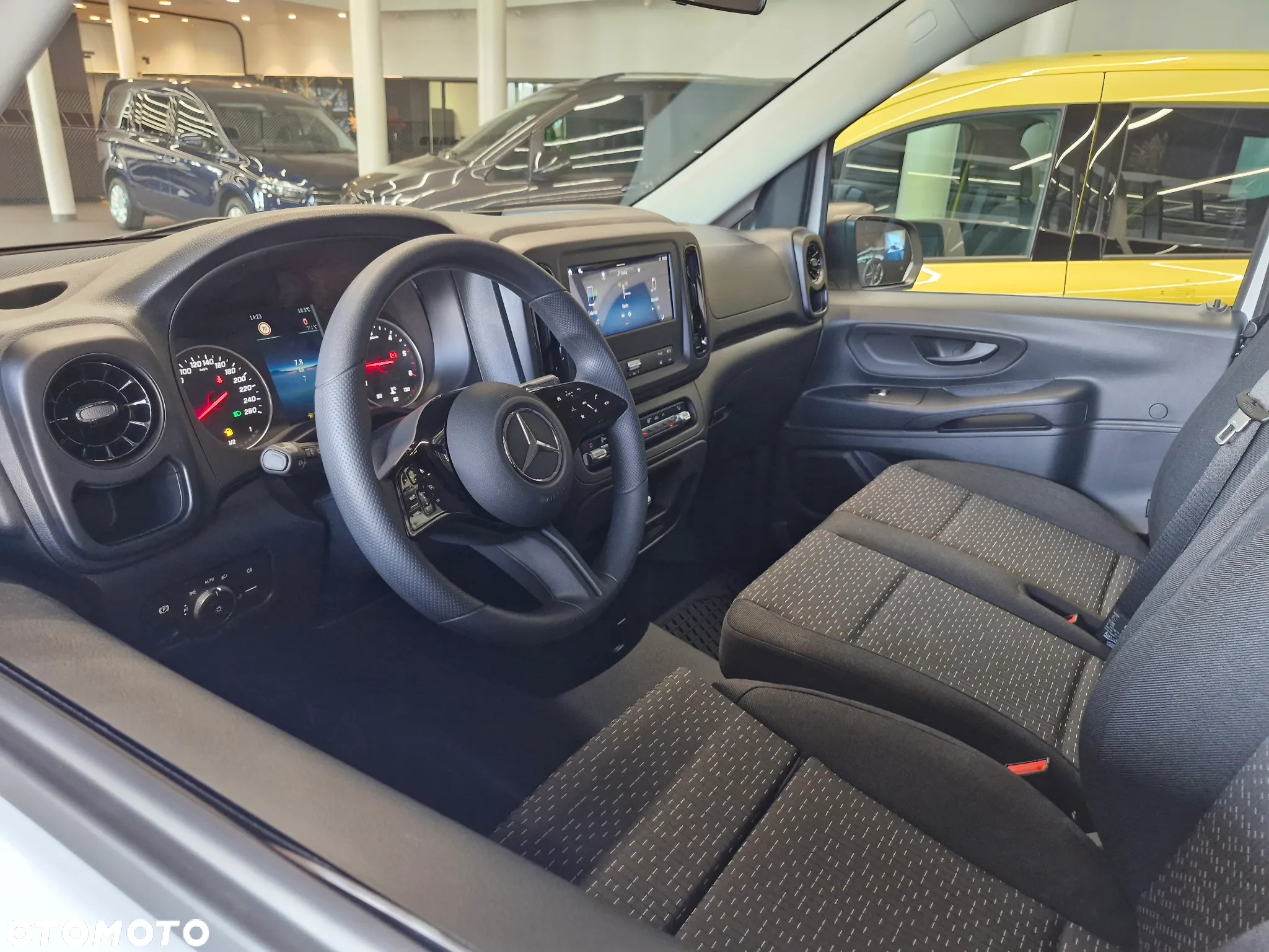 Mercedes-Benz Vito - 20