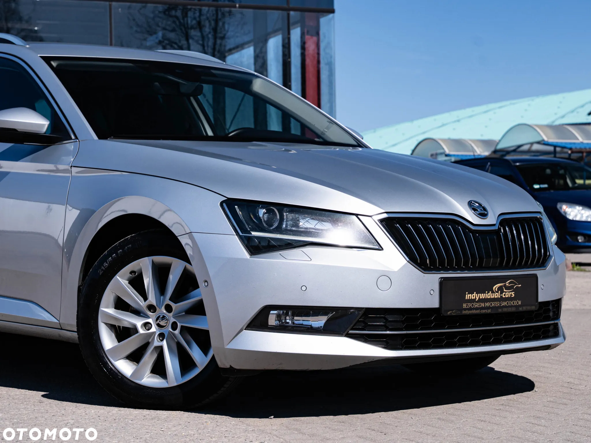 Skoda Superb 2.0 TDI DSG Premium Edition - 10