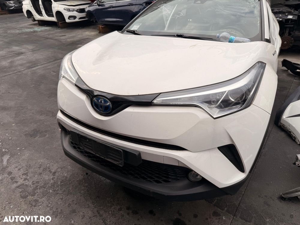 Fața completă Toyota c-hr 1.8 hibrid 2017 - 1