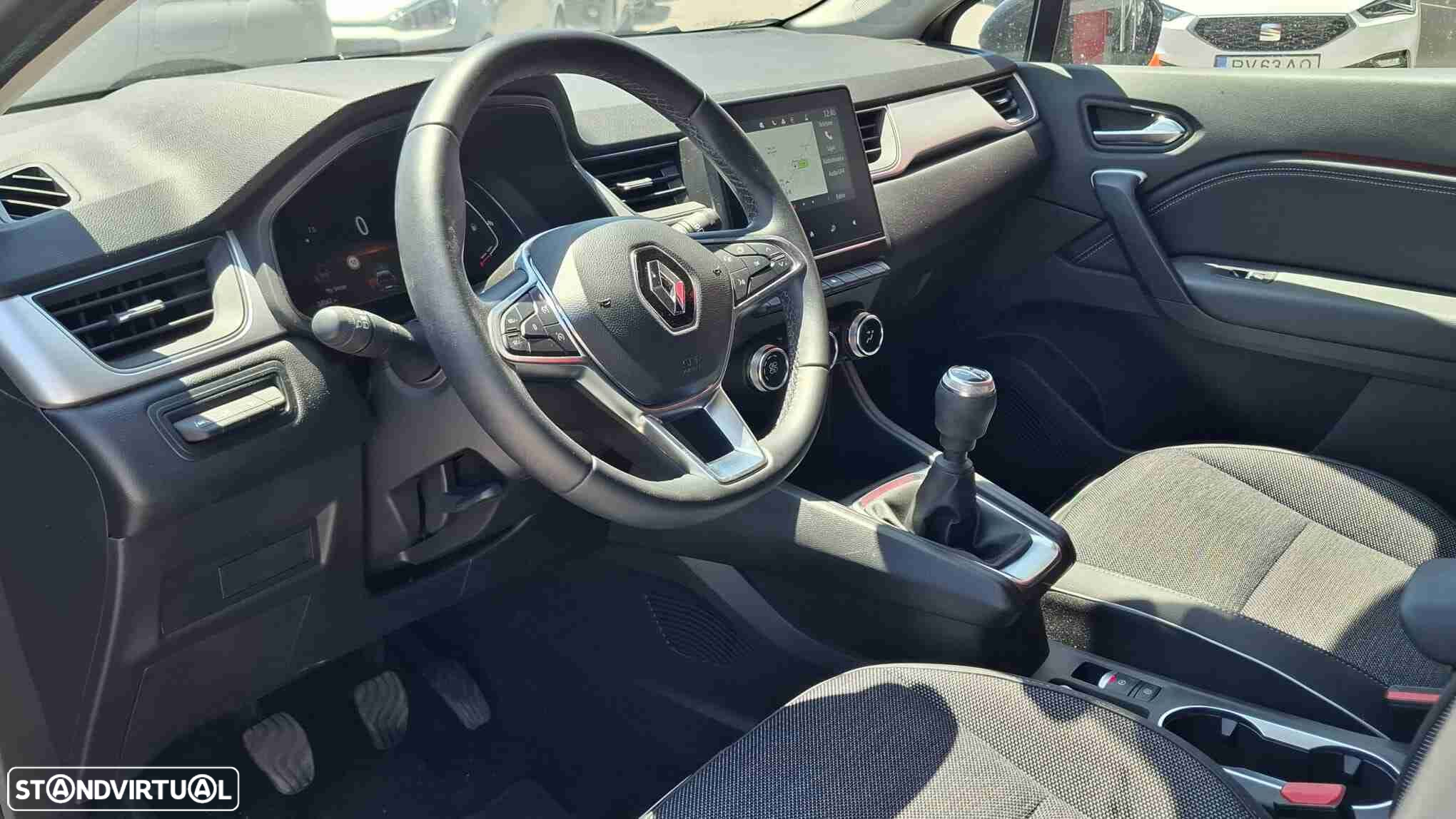 Renault Captur 1.0 TCe Techno - 8