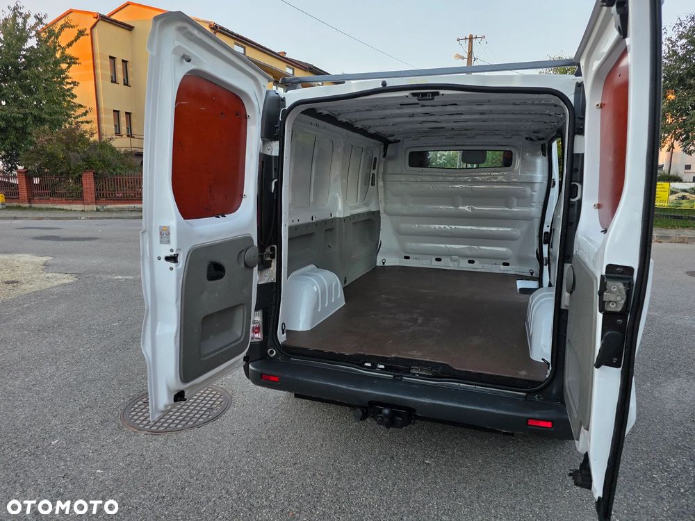 Renault Trafic - 23