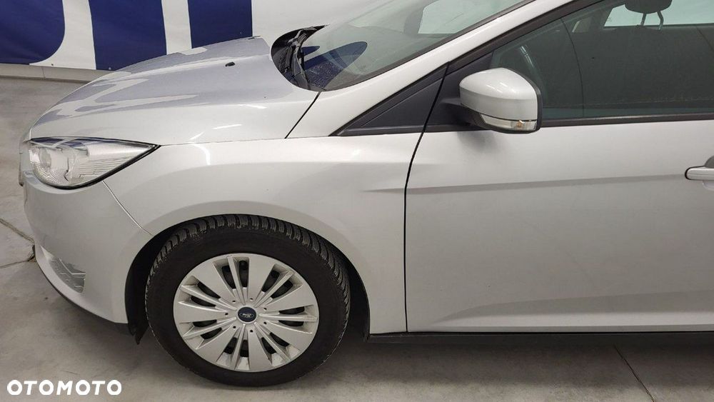 Ford Focus - 10