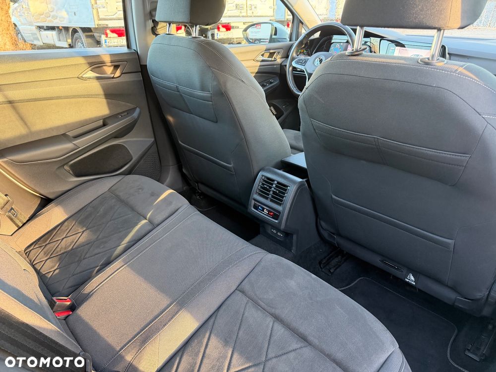 Volkswagen Golf - 29