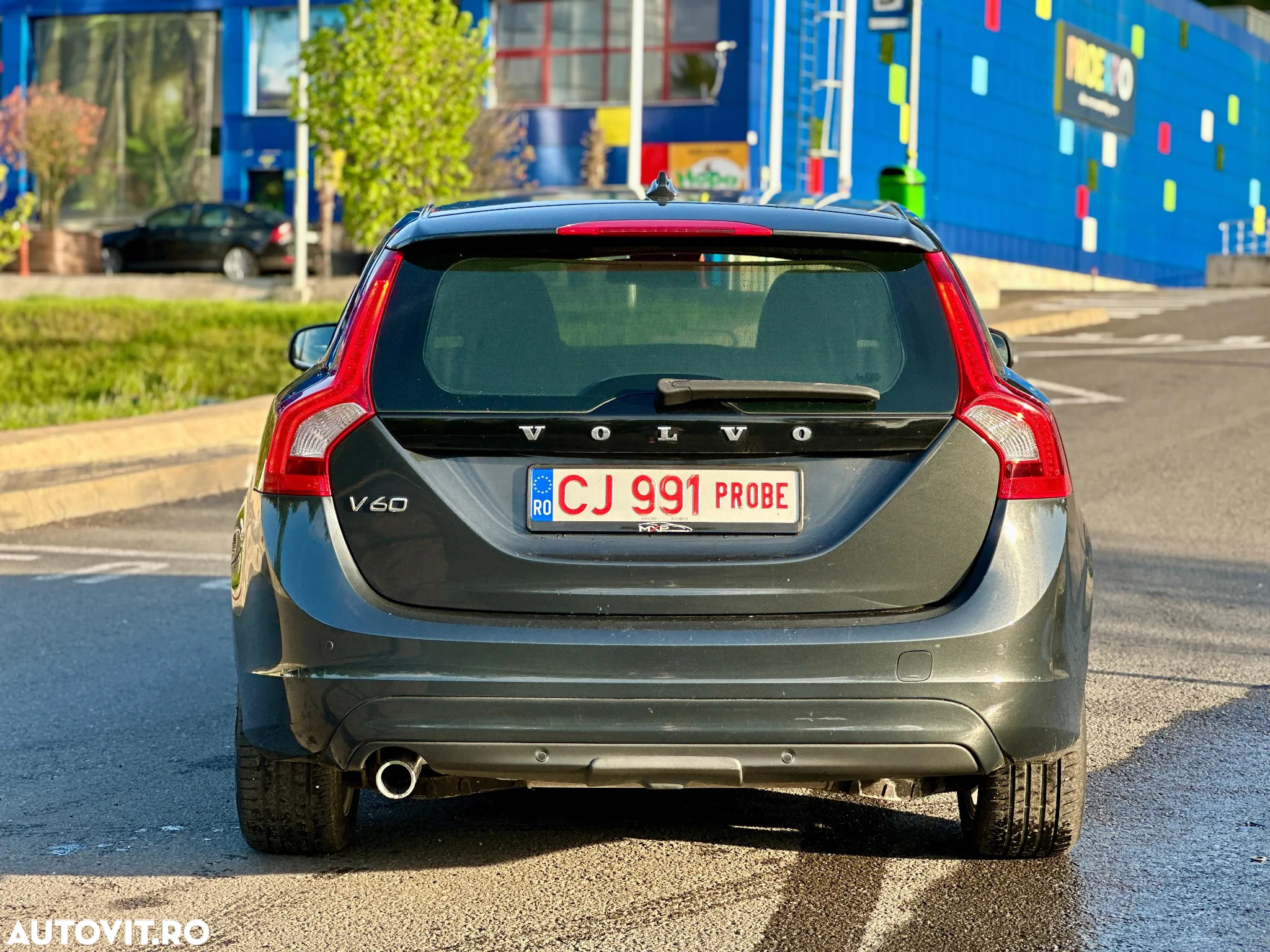 Volvo V60 D2 Geartronic Powershift Momentum - 32