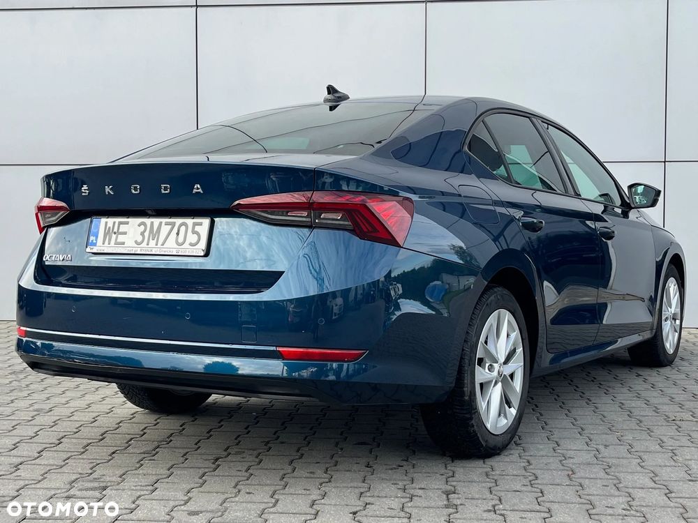 Skoda Octavia 1.5 TSI ACT Ambition - 8