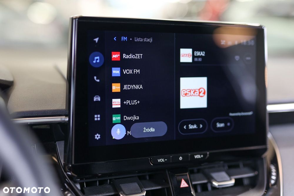 Toyota Corolla 2.0 Hybrid Style - 38