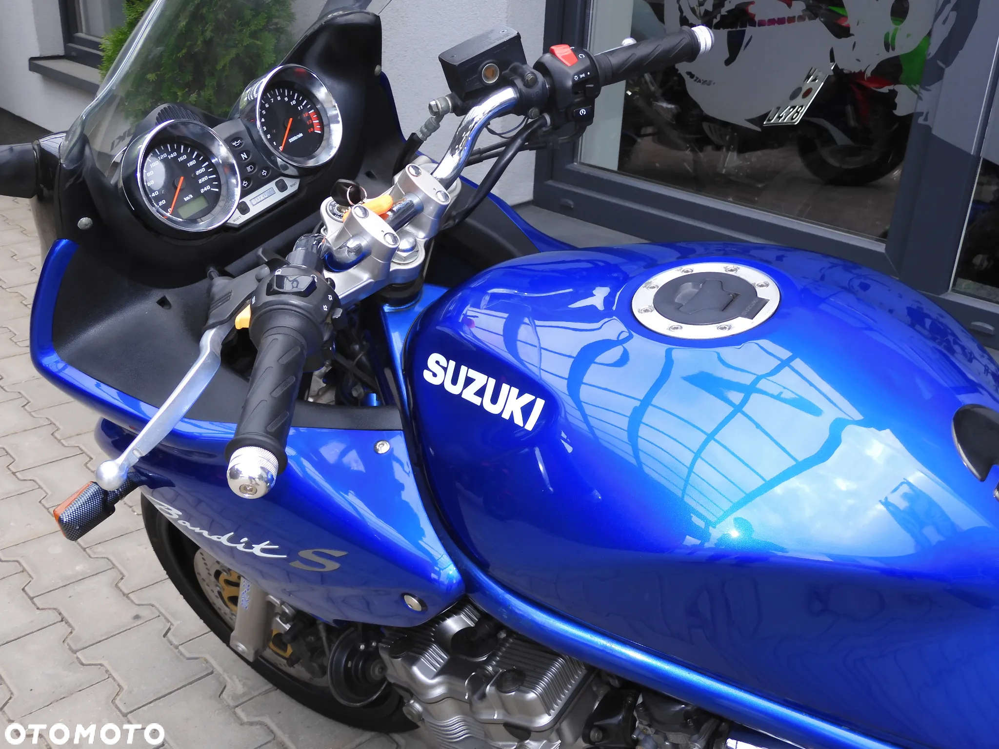Suzuki Bandit - 28