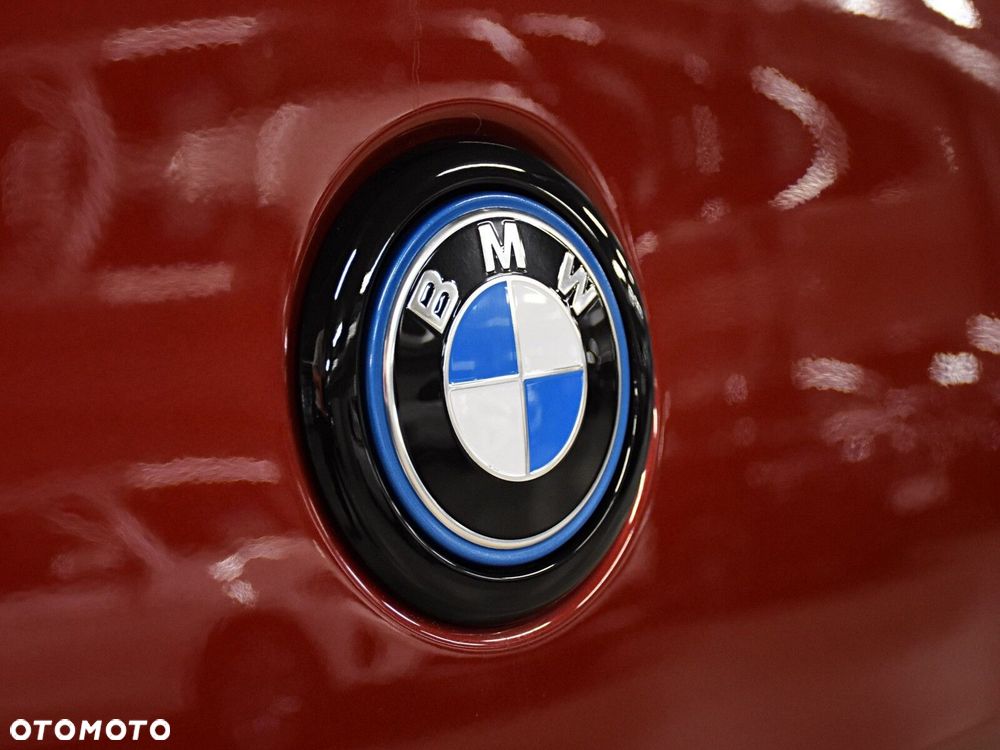 BMW iX2 xDrive30 66.5kWh M Sport Edition - 37