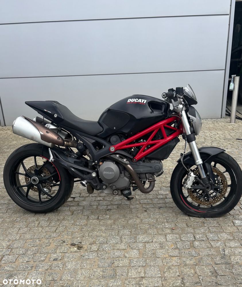 Ducati Monster