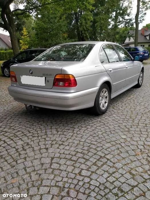 BMW Seria 5 525i - 5