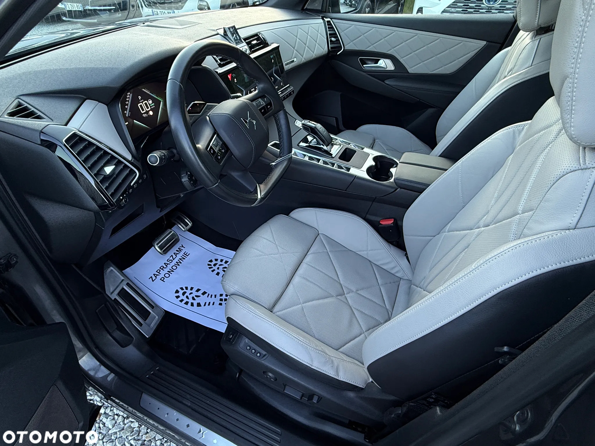 DS Automobiles DS 7 Crossback 1.6 E-Tense 4x4 Grand Chic - 25