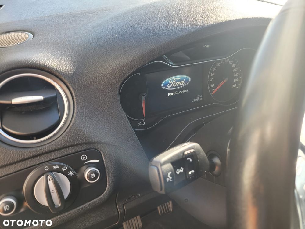 Ford S-Max 2.0 TDCi DPF Titanium X - 16