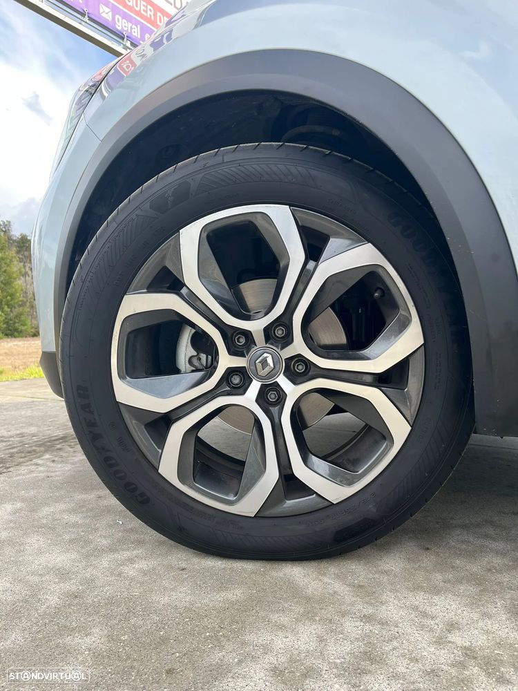 Renault Captur 1.3 TCe Exclusive EDC - 4