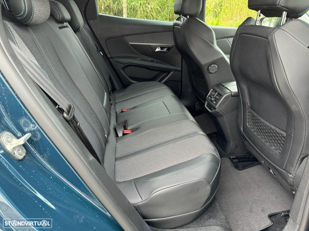 Peugeot 3008 - 21