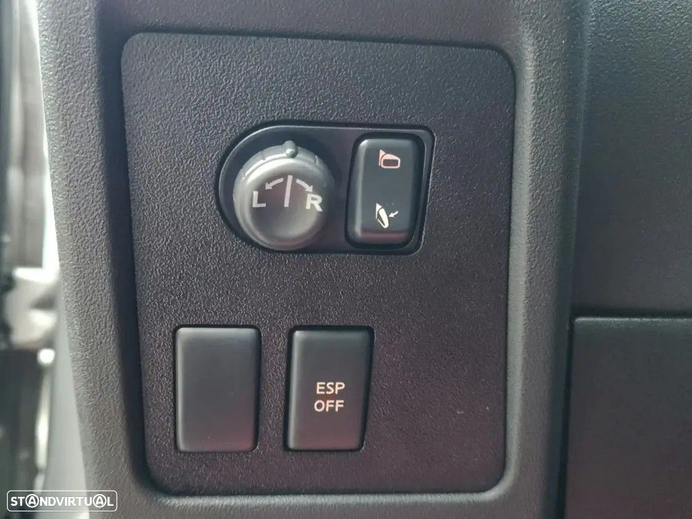 Nissan Qashqai +2 - 19