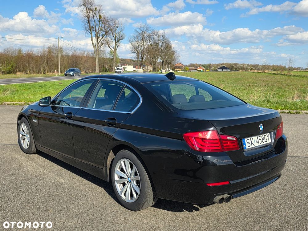 BMW Seria 5 520d - 5
