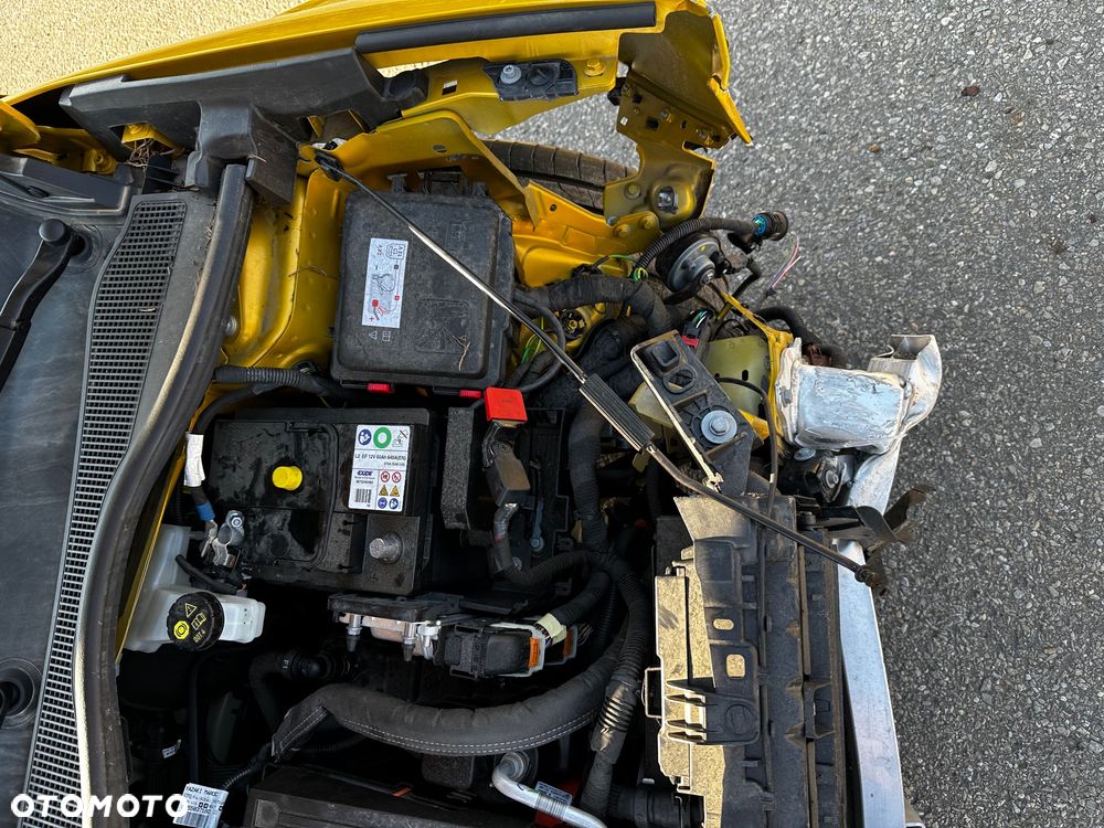 Jeep Avenger Summit+ - 24