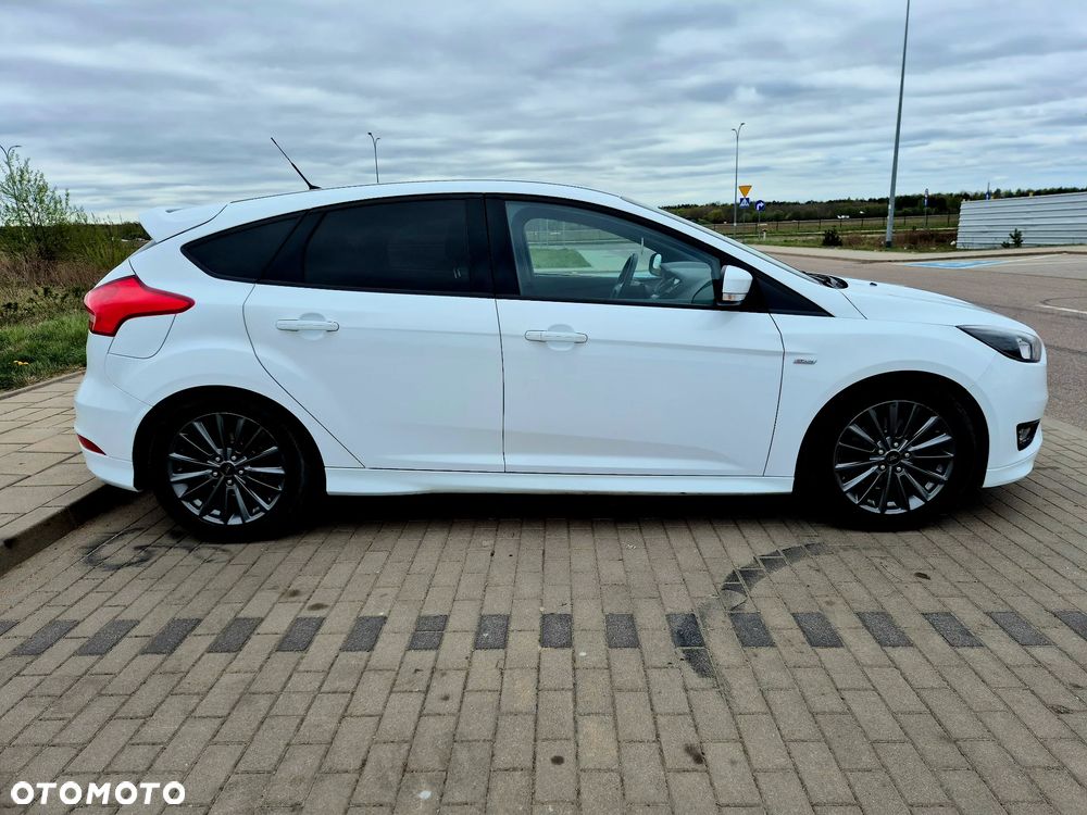 Ford Focus 1.5 EcoBoost ST-Line ASS - 8