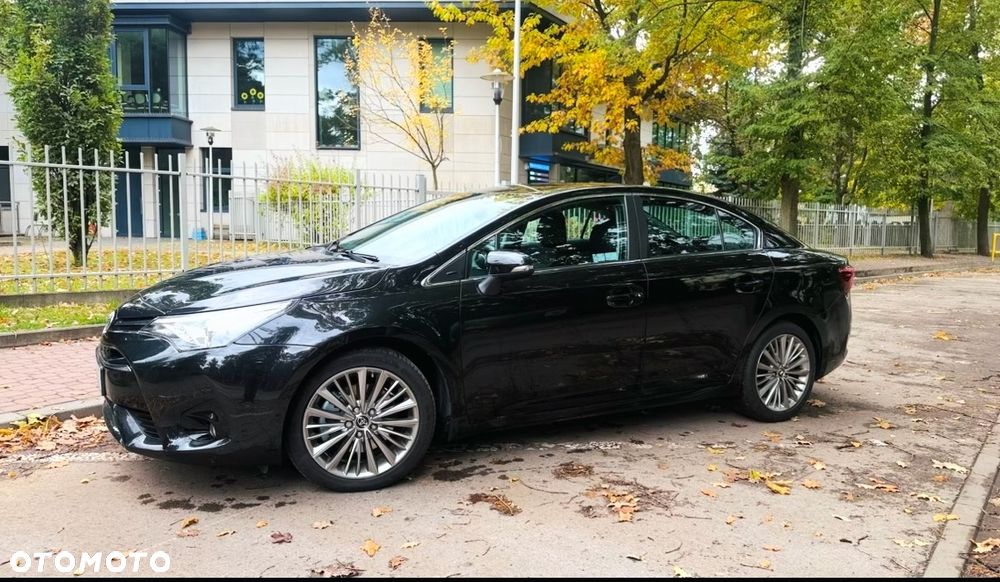 Toyota Avensis 2.0 D-4D Prestige - 2