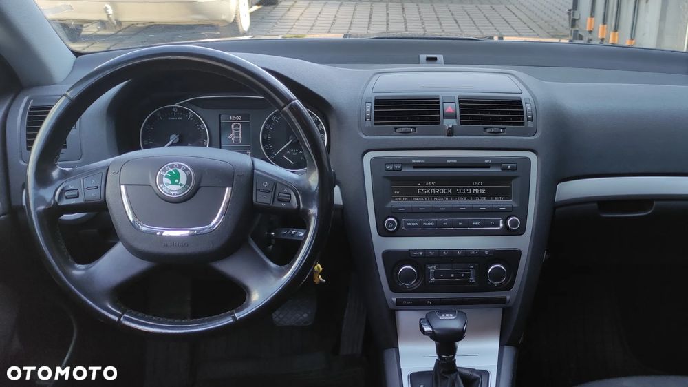 Skoda Octavia 1.4 TSI Elegance DSG - 8